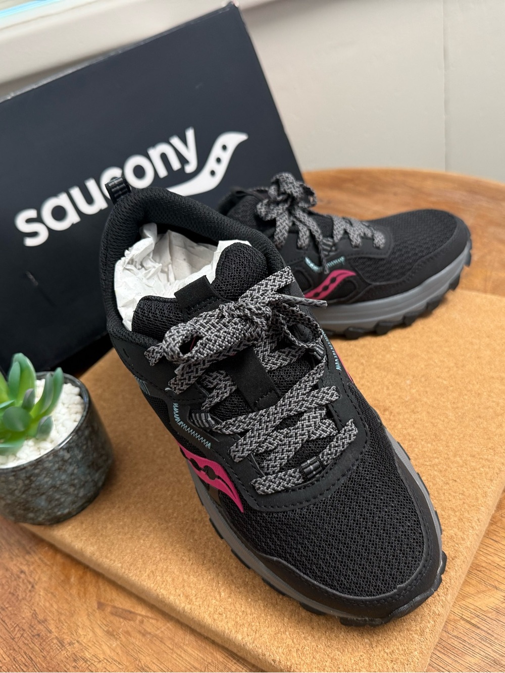Saucony Women’s Black Athletic Sneakers with Pink Logo